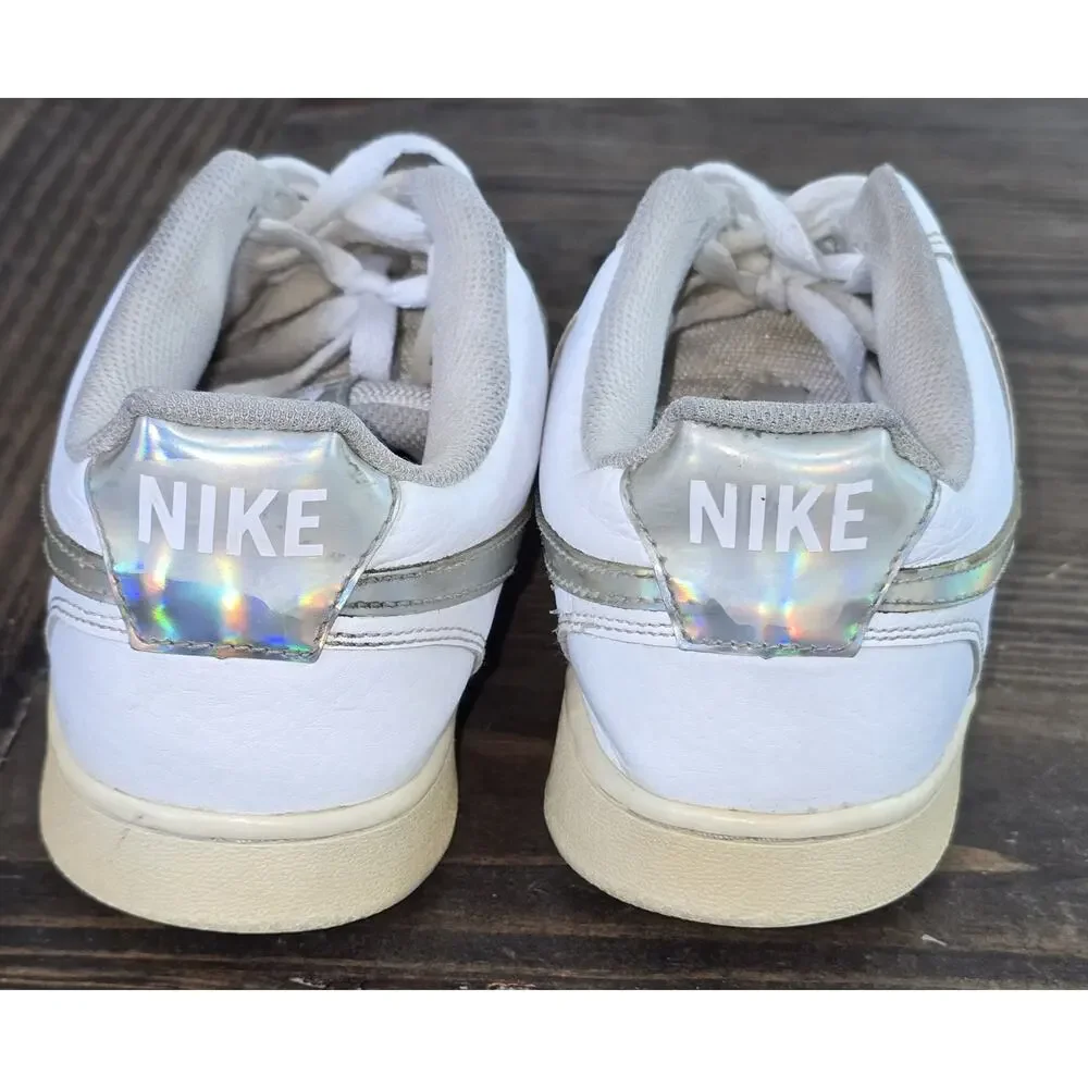 Nike womens court
